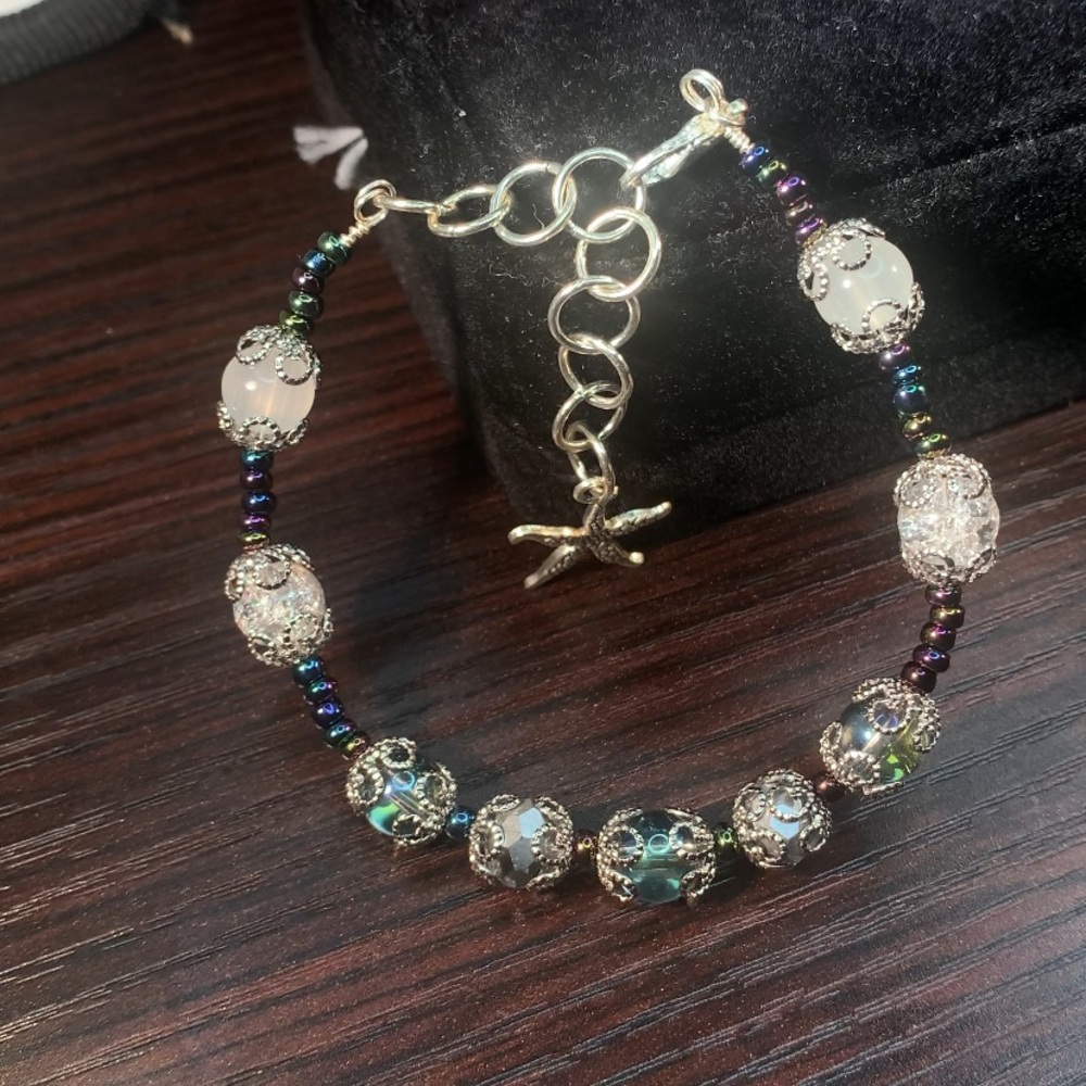 —- SOLD —- SEA CRYSTAL — Handmade Glass Beaded Ocean Bracelet w Starfish Charm - Picture 3 of 3